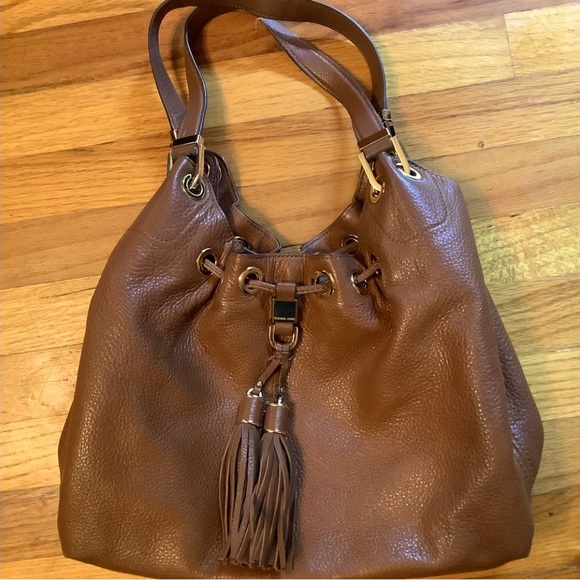 Preloved Michael Kors Shoulder Bag - Picture 4 of 8